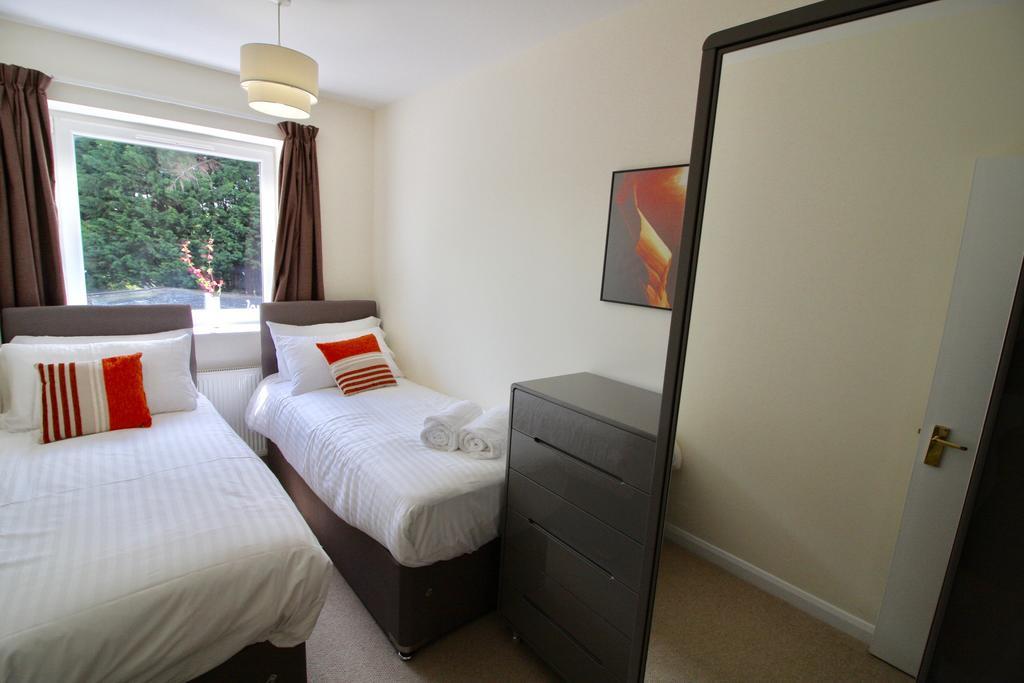 Amberblue@Epsom Apartment Bagian luar foto