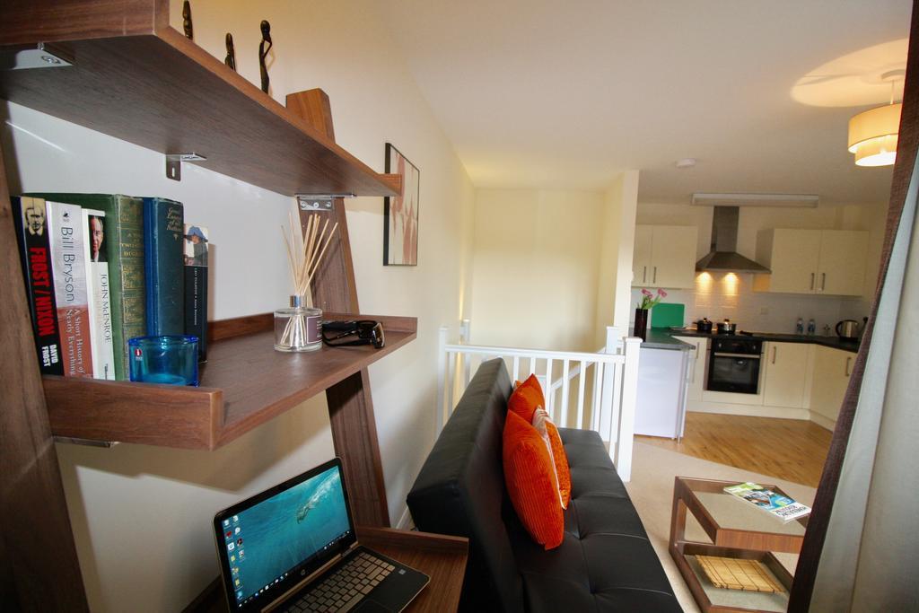 Amberblue@Epsom Apartment Bagian luar foto