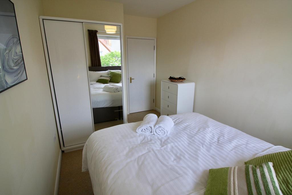 Amberblue@Epsom Apartment Bagian luar foto