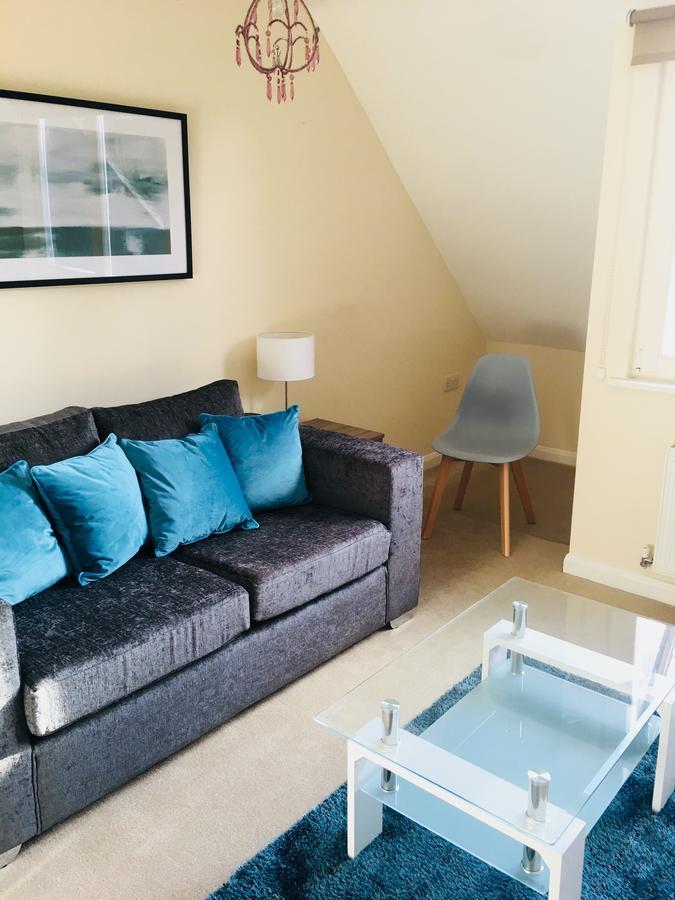 Amberblue@Epsom Apartment Bagian luar foto